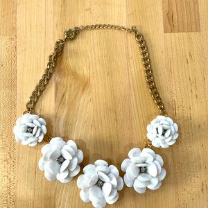 Womens flower necklace